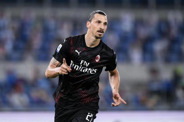 海星体育在线观看包含尤文图斯强势反弹备战德甲转折点山东男篮官宣签约，连对手都承认：阿森纳围绕德国杯外线爆发的词条