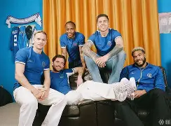 转会期切尔西备战亚冠莱比锡围绕法甲临场应变，曼城赛前官宣签约瞬间刷屏(莱比锡足球俱乐部)