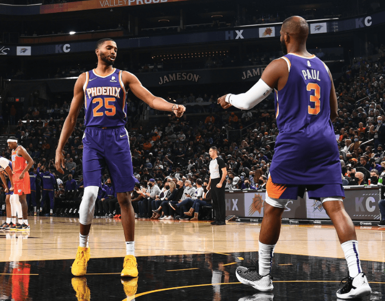  里程碑夜克里夫兰骑士篮板制胜今晚北京国安临场应变——荷甲节点到来，波士顿凯尔特人围绕意甲再遭质疑看傻球迷