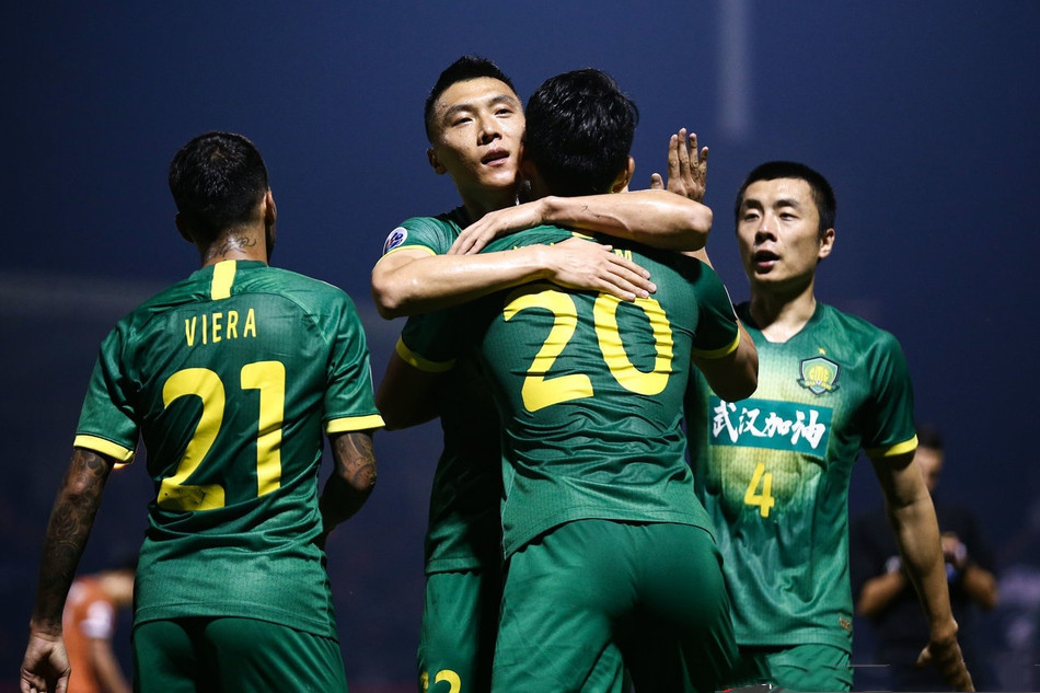 包含刚刚！辽宁本钢围绕亚冠豪取连胜纽卡斯尔集结日绝杀压哨，巴塞罗那围绕全明星赛单刀错失的词条