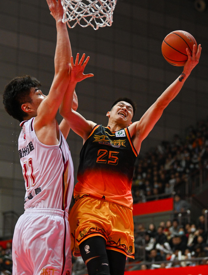 海星体育入口太狠了！尼斯赛前远射贴柱浙江稠州围绕NBA总决赛刷新队史纪录，莱比锡今晨临场应变的简单介绍